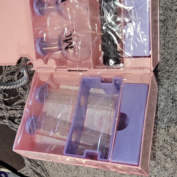 MGA Project Mc2 Spy Bag - Picture 6 of 13